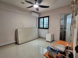 Blk 238 Gombak Gardens (Bukit Batok), HDB 3 Rooms #568284211